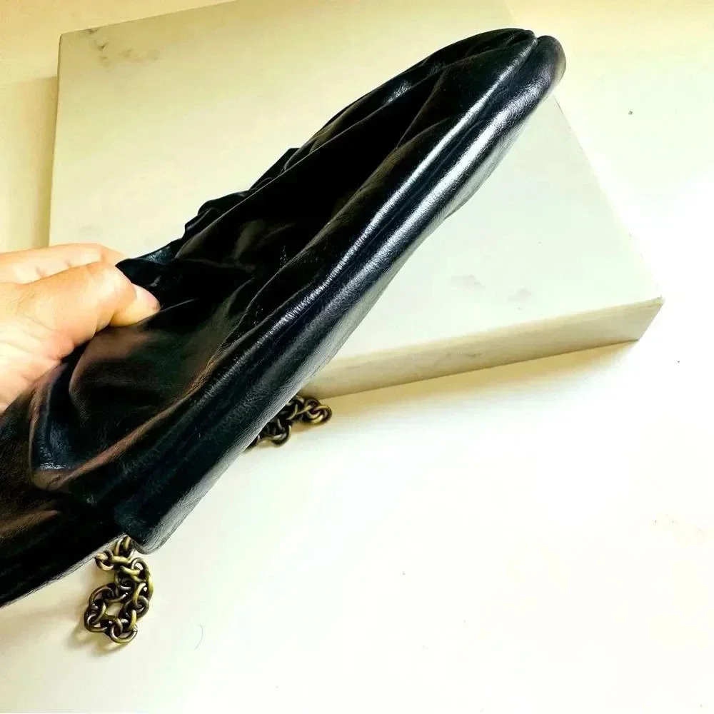 Hobo International Clutch/Pouch Leather Bag - Picture 3 of 7